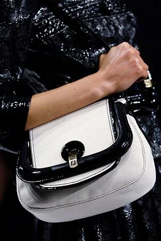 Look 8